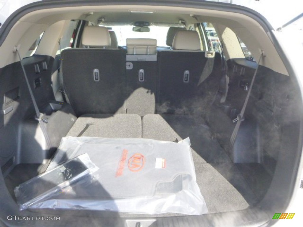2016 Kia Sorento EX V6 AWD Trunk Photos