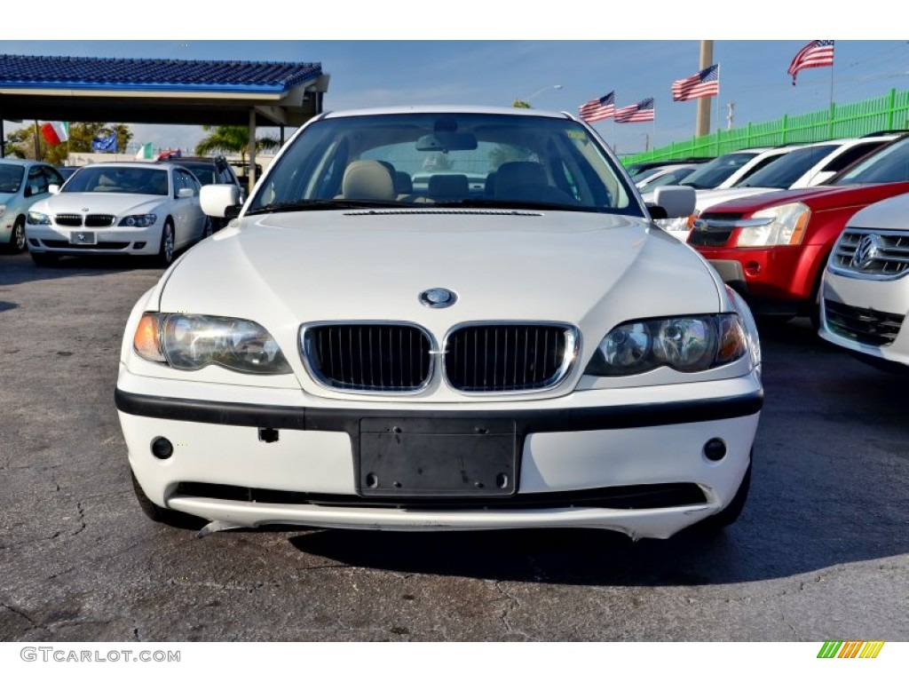 2005 3 Series 325i Sedan - Alpine White / Sand photo #2