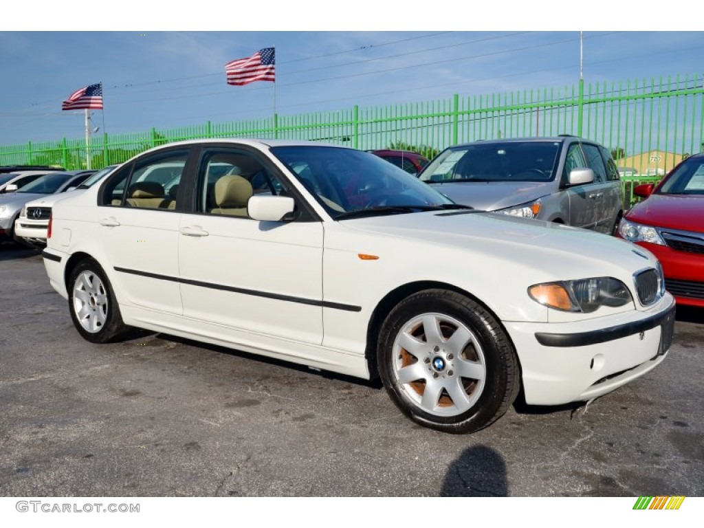 2005 3 Series 325i Sedan - Alpine White / Sand photo #5