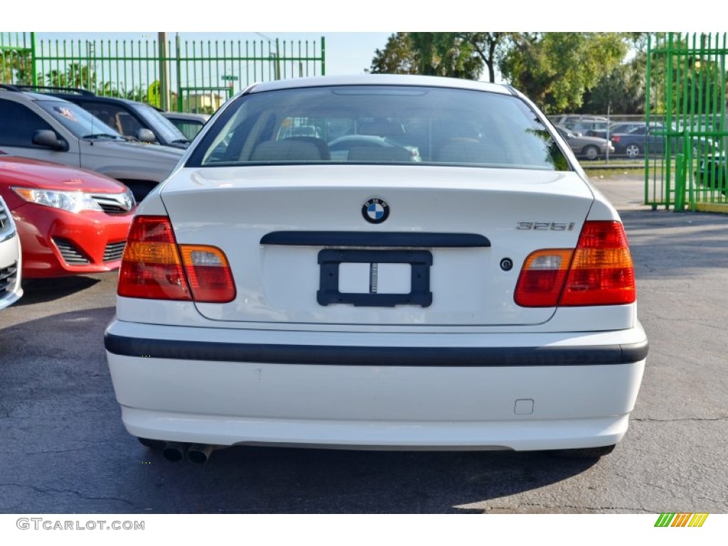 2005 3 Series 325i Sedan - Alpine White / Sand photo #10