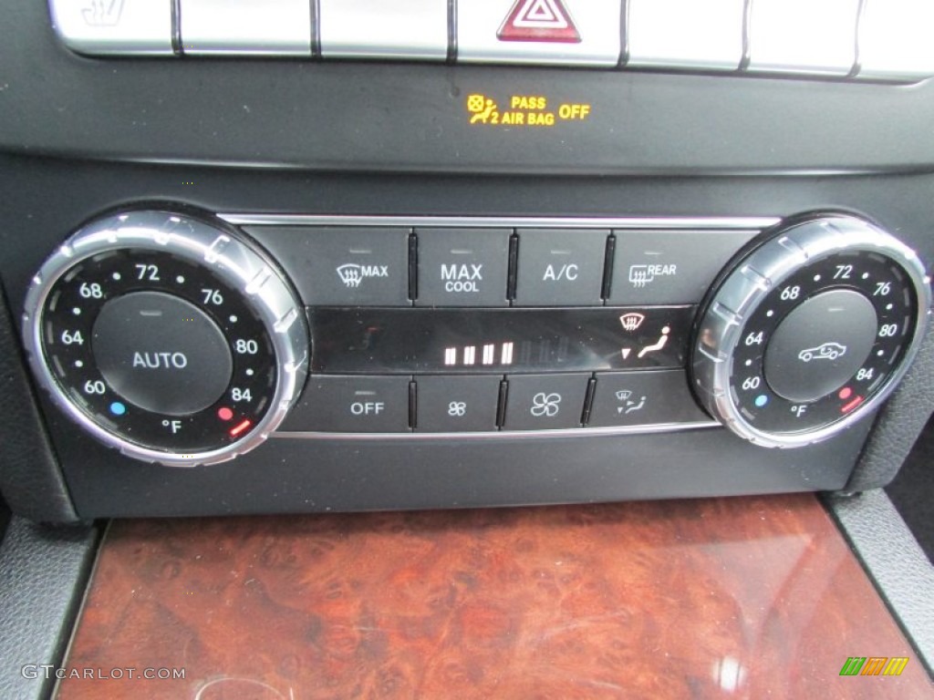 2012 Mercedes-Benz C 350 Coupe Controls Photo #101780077