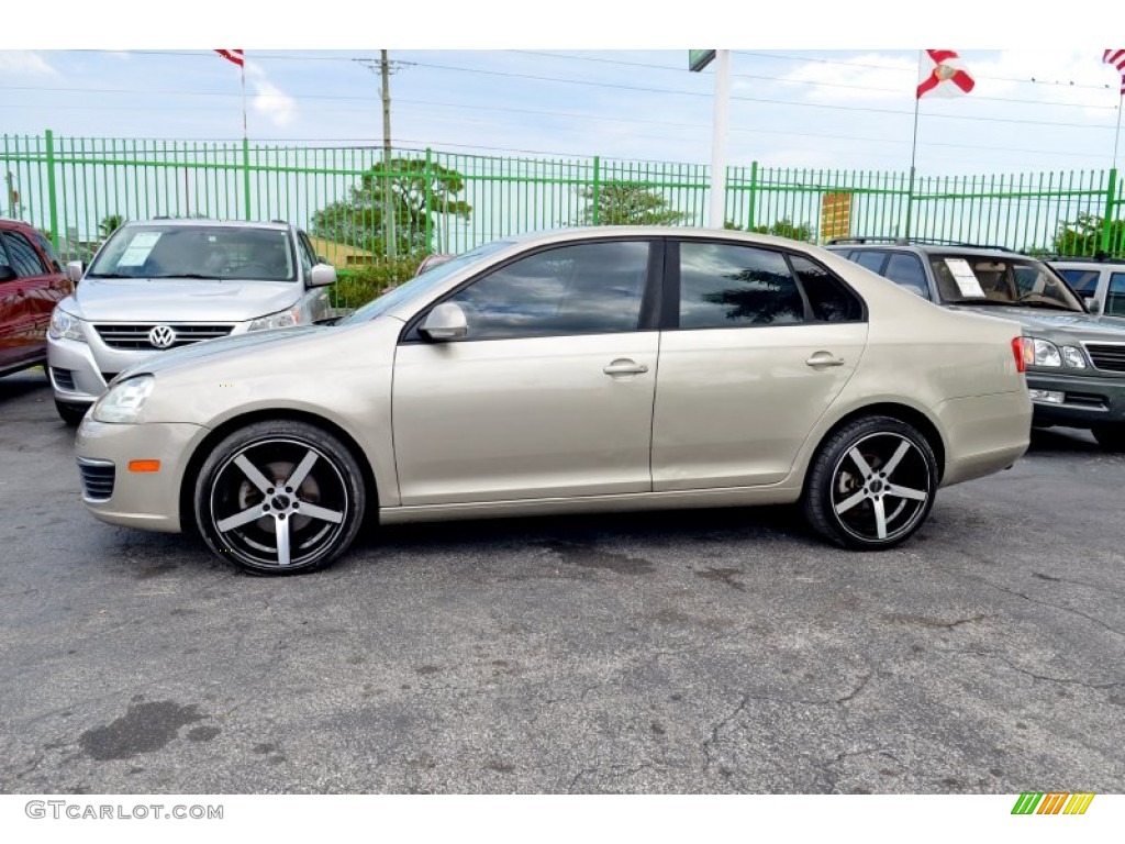 2005 Jetta Value Edition Sedan - Wheat Beige Metallic / Anthracite photo #5