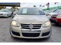 2005 Wheat Beige Metallic Volkswagen Jetta Value Edition Sedan  photo #23