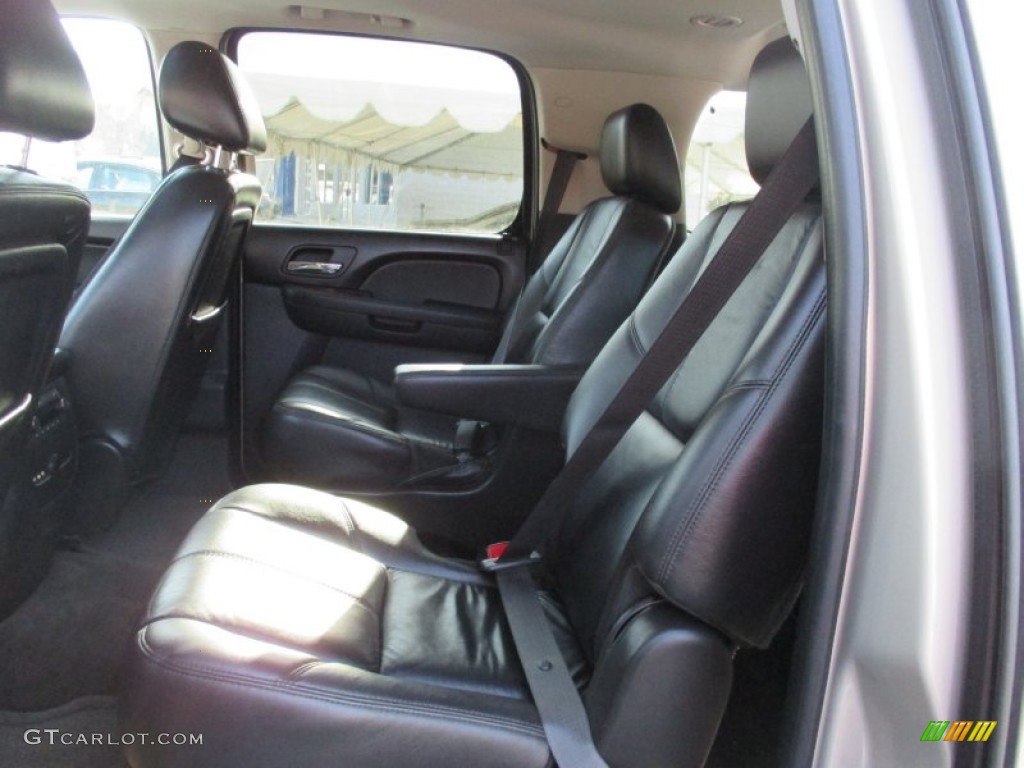 2011 Suburban LT 4x4 - Gold Mist Metallic / Ebony photo #22