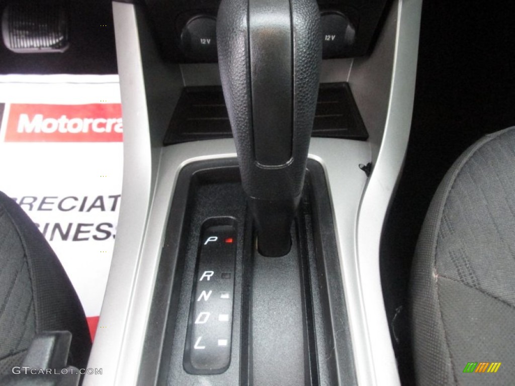 2008 Focus SE Sedan - Vapor Silver Metallic / Charcoal Black photo #38
