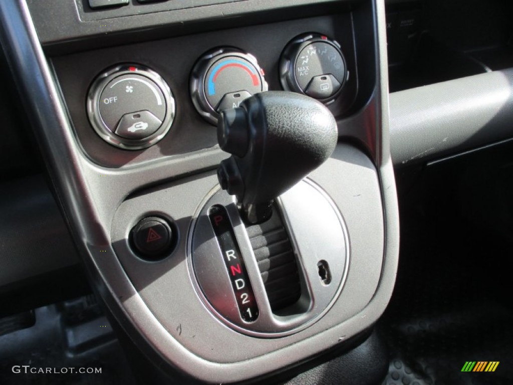 2005 Honda Element EX AWD Transmission Photos