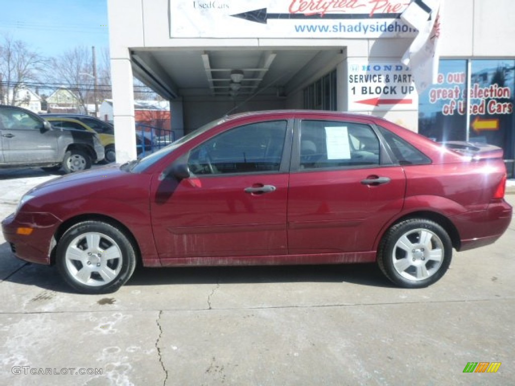 2006 Focus ZX4 SES Sedan - Dark Toreador Red Metallic / Dark Flint/Light Flint photo #2