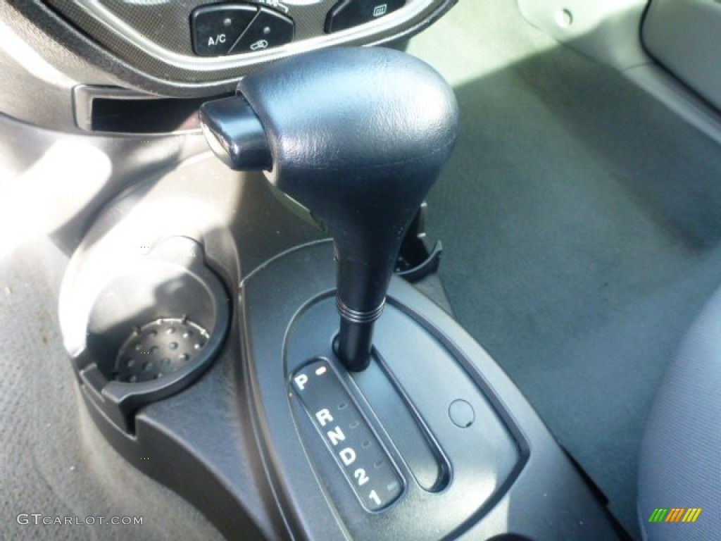 2006 Focus ZX4 SES Sedan - Dark Toreador Red Metallic / Dark Flint/Light Flint photo #22