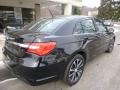 Black - 200 Limited Sedan Photo No. 9