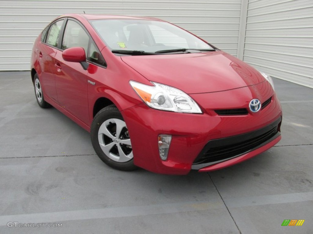 2015 Prius Two Hybrid - Barcelona Red Metallic / Bisque photo #1