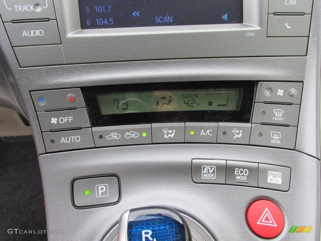 2015 Toyota Prius Two Hybrid Controls Photo #101802785