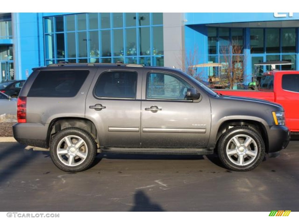 Taupe Gray Metallic Chevrolet Tahoe