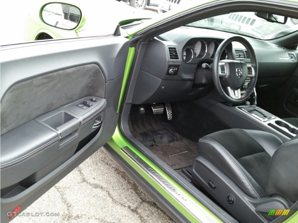 Dark Slate Gray Interior 2011 Dodge Challenger SRT8 392 Photo #101814260