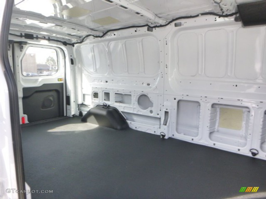 2015 Ford Transit Van 250 LR Long Trunk Photos