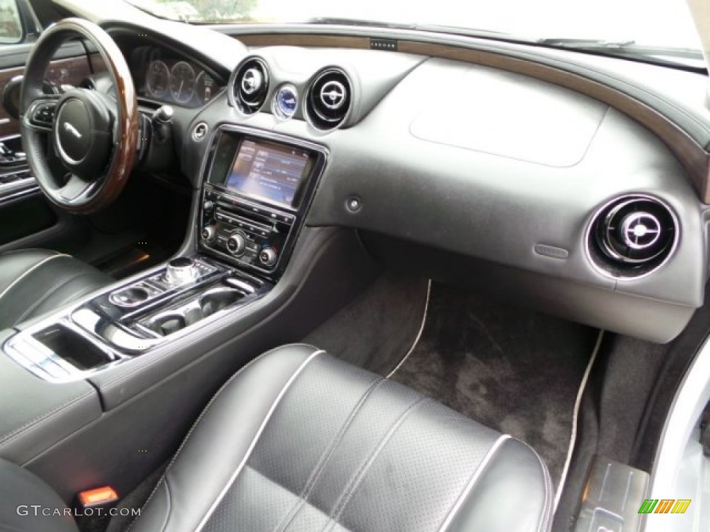 2011 XJ XJL Supercharged - Liquid Silver Metallic / Jet Black/Ivory photo #31