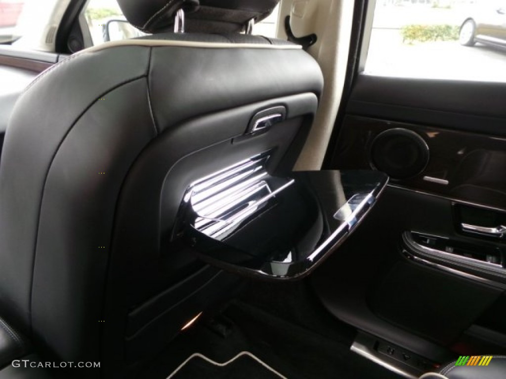2011 XJ XJL Supercharged - Liquid Silver Metallic / Jet Black/Ivory photo #42