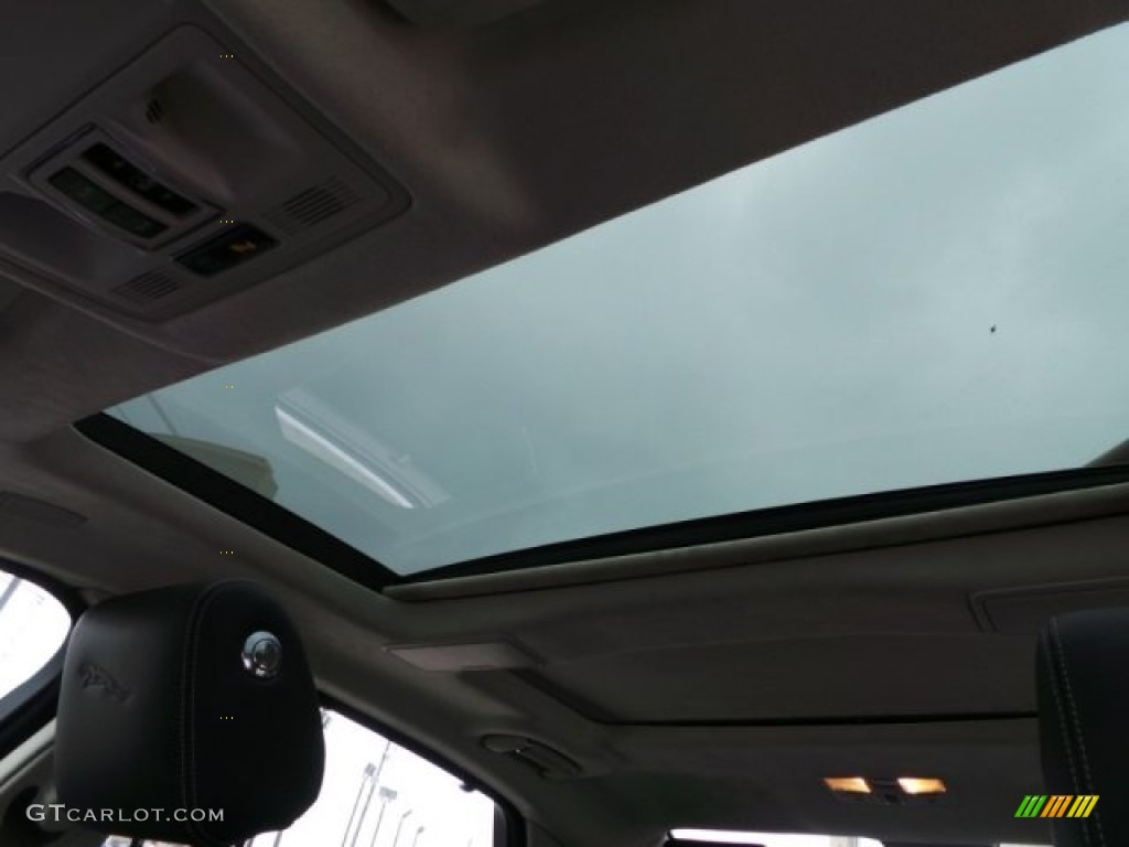 2011 XJ XJL Supercharged - Liquid Silver Metallic / Jet Black/Ivory photo #55