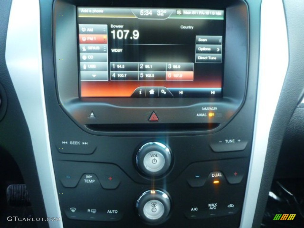 2015 Explorer XLT 4WD - Ingot Silver / Charcoal Black photo #19