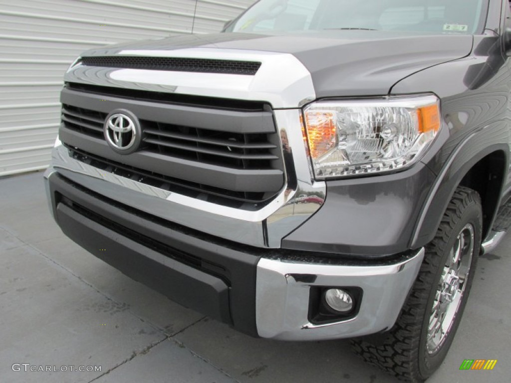 2015 Tundra SR5 Double Cab 4x4 - Magnetic Gray Metallic / Graphite photo #10