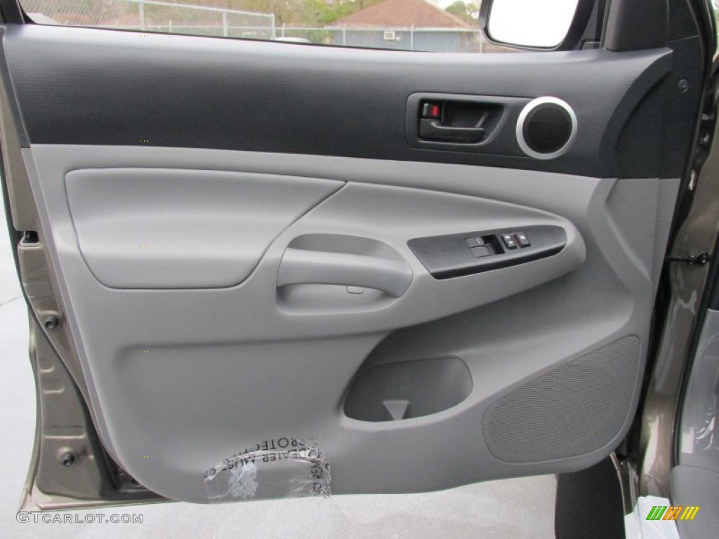 2015 Toyota Tacoma Access Cab 4x4 Door Panel Photos