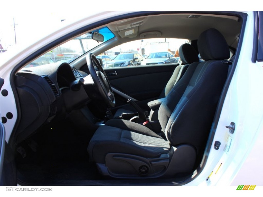 2009 Altima 2.5 S Coupe - Winter Frost Pearl / Charcoal photo #13