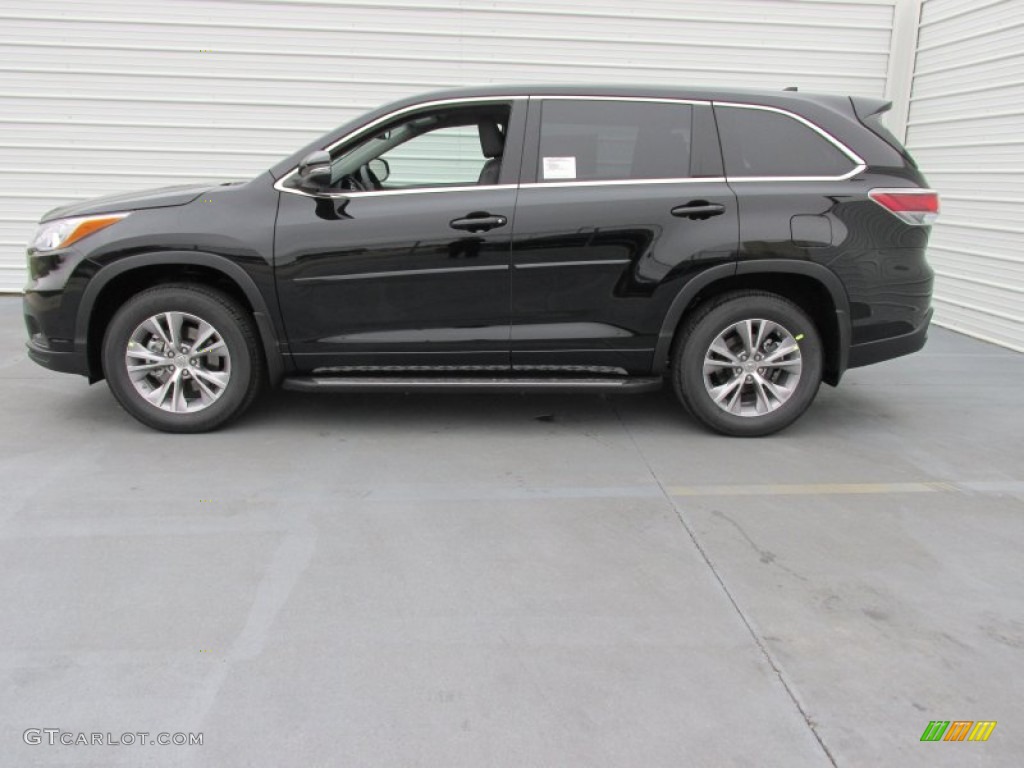 Attitude Black Metallic 2015 Toyota Highlander LE Exterior Photo #101826434