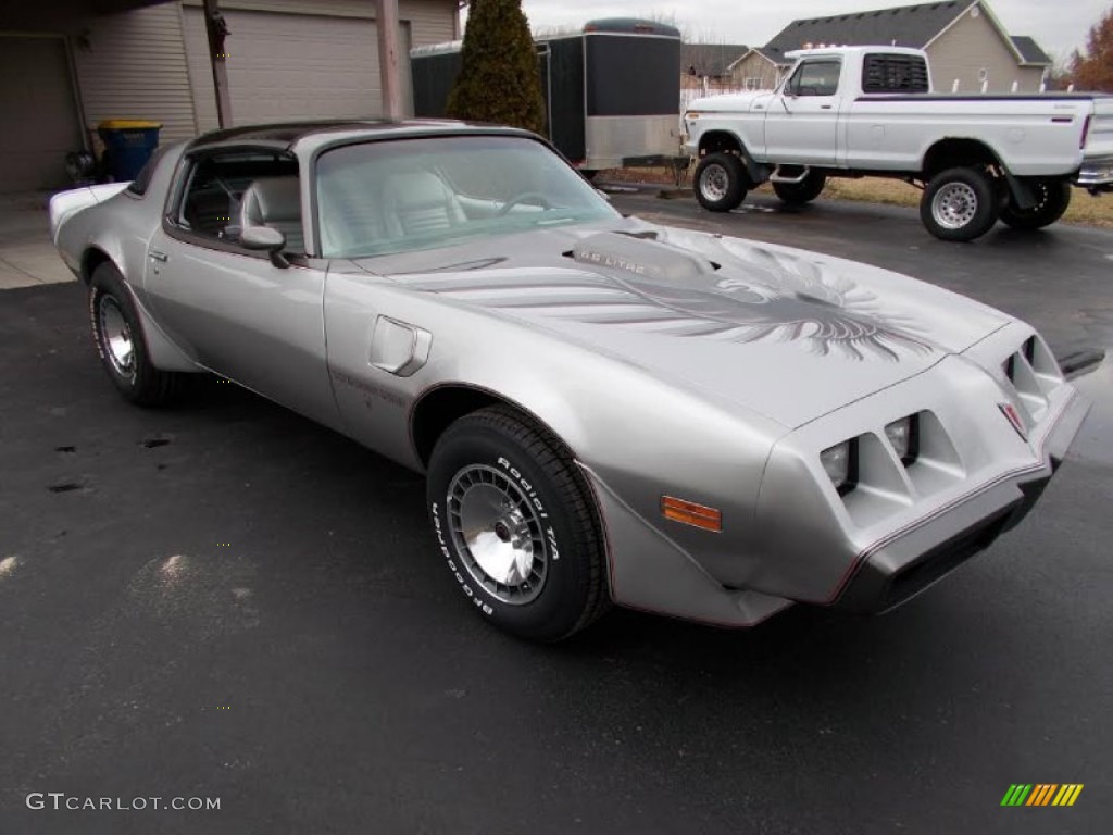 1979 Firebird 10th Anniversary Trans Am - 10th Anniversary Silver/Charcoal / Silver photo #3