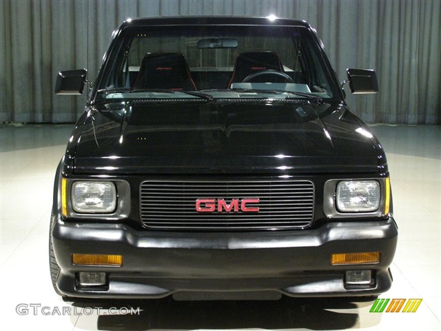 1991 GMC Syclone Standard Syclone Model 1991 GMC Syclone Black / Black with Red Piping, Front Photo #101832