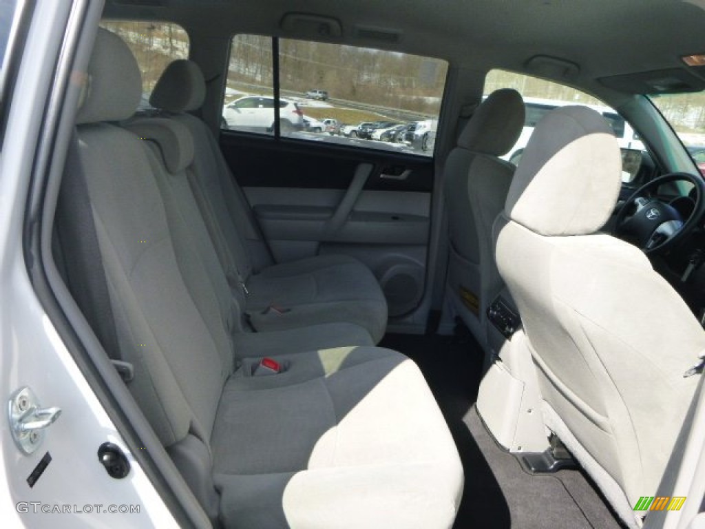2012 Highlander V6 4WD - Blizzard White Pearl / Ash photo #13