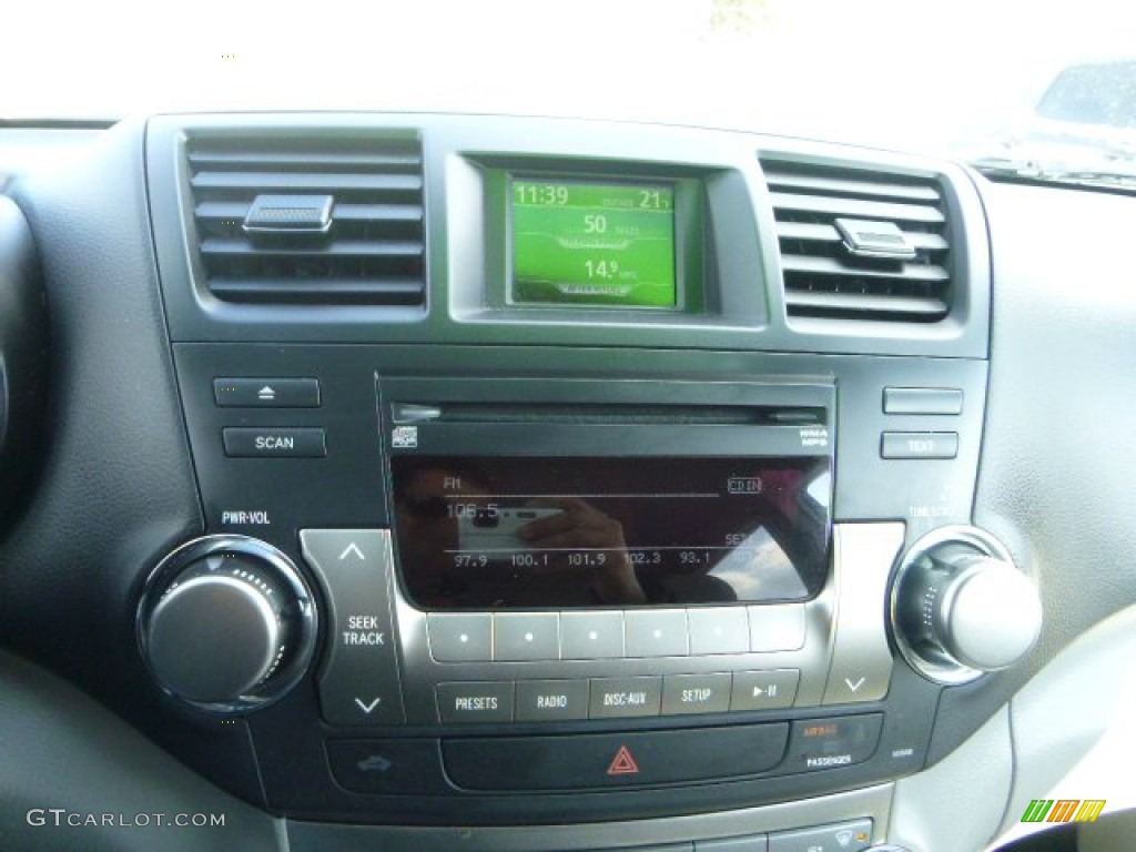 2012 Highlander V6 4WD - Blizzard White Pearl / Ash photo #19