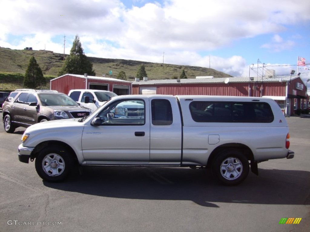 2003 Tacoma Xtracab - Lunar Mist Silver Metallic / Charcoal photo #4