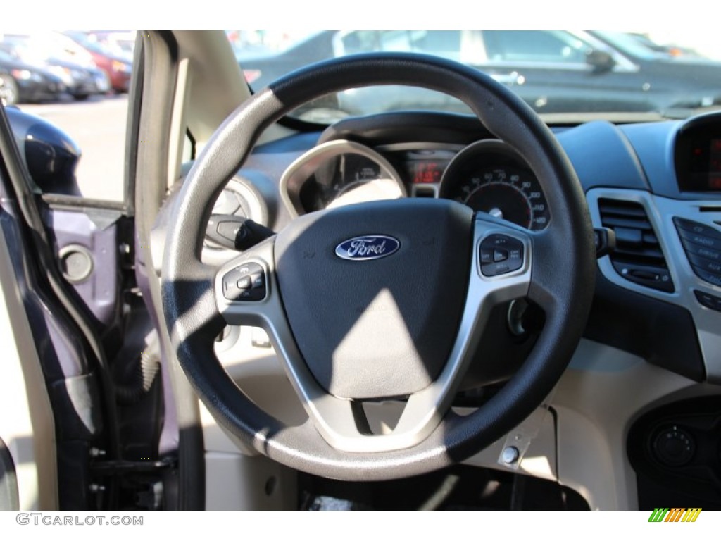 2012 Fiesta SE Sedan - Violet Grey Metallic / Light Stone/Charcoal Black photo #17