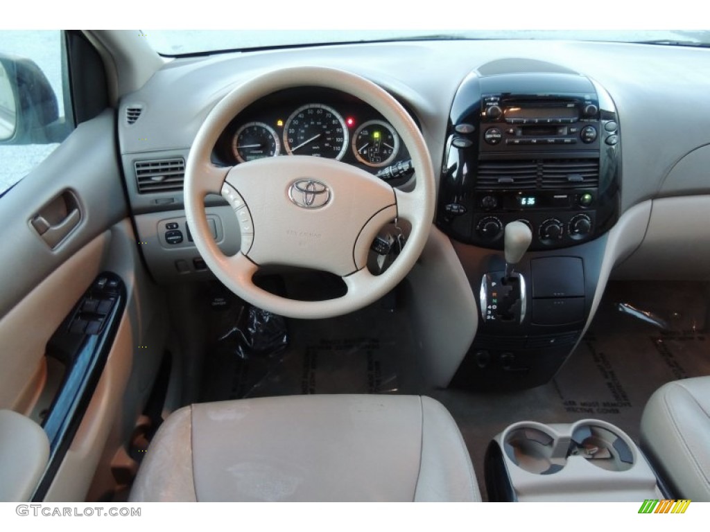 2005 Toyota Sienna LE Taupe Dashboard Photo #101844204