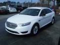 Oxford White 2013 Ford Taurus SE