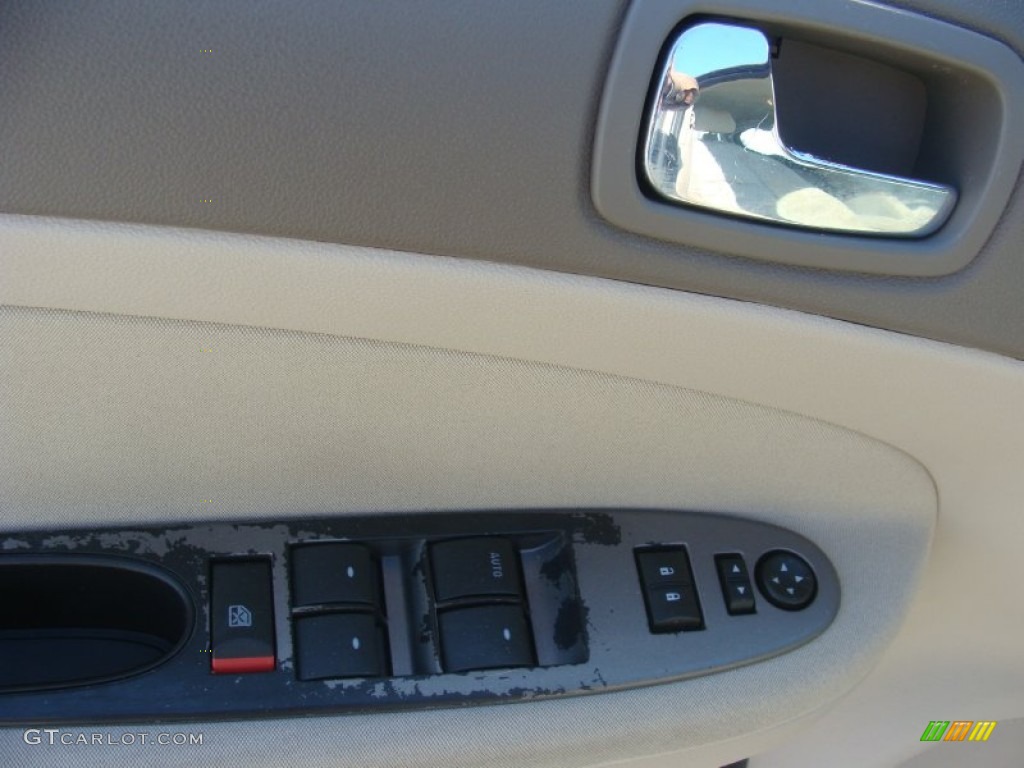 2007 Cobalt LT Sedan - Sandstone Metallic / Neutral Beige photo #13