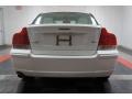 Ice White - S60 2.5T Photo No. 9