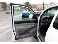 Super White - Tacoma Access Cab Photo No. 11