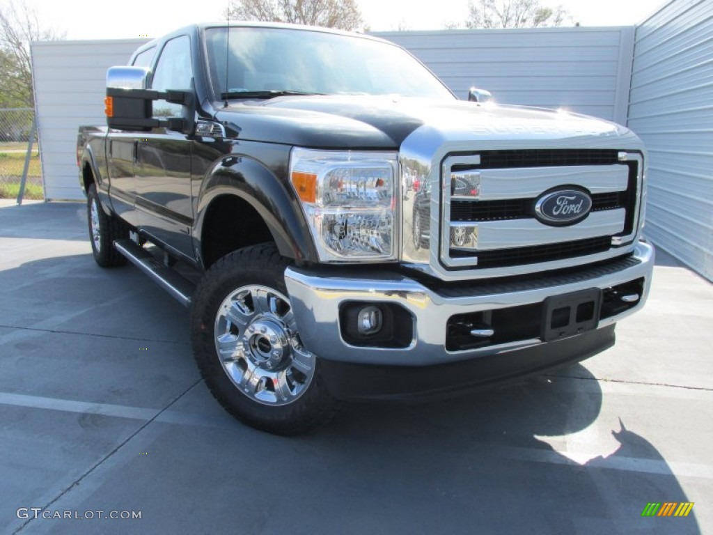 2015 F250 Super Duty Lariat Crew Cab 4x4 - Tuxedo Black / Black photo #2