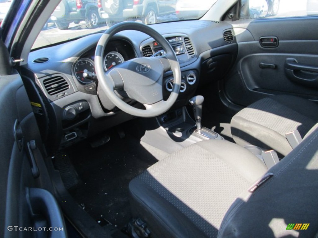 2010 Accent GS 3 Door - Dark Sapphire Blue / Black photo #10