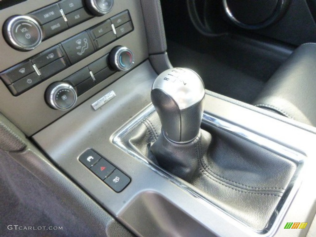 2011 Mustang V6 Premium Coupe - Kona Blue Metallic / Charcoal Black photo #19