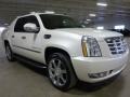 White Diamond Tricoat - Escalade EXT Luxury AWD Photo No. 3