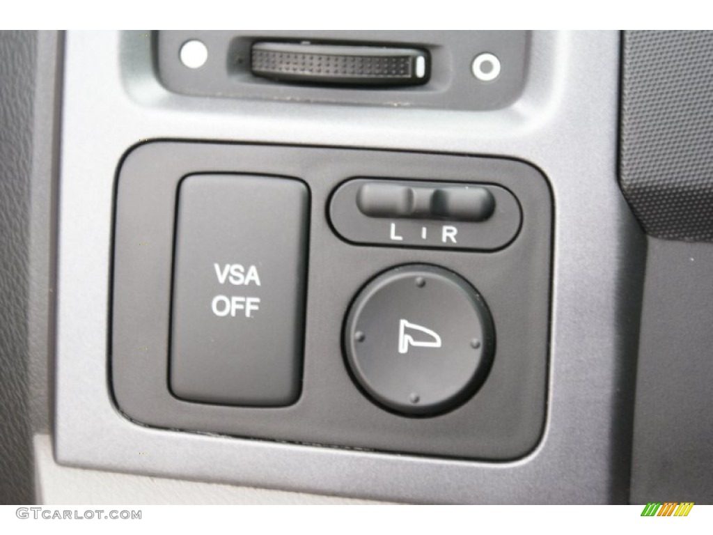 2008 CR-V LX - Tango Red Pearl / Gray photo #34
