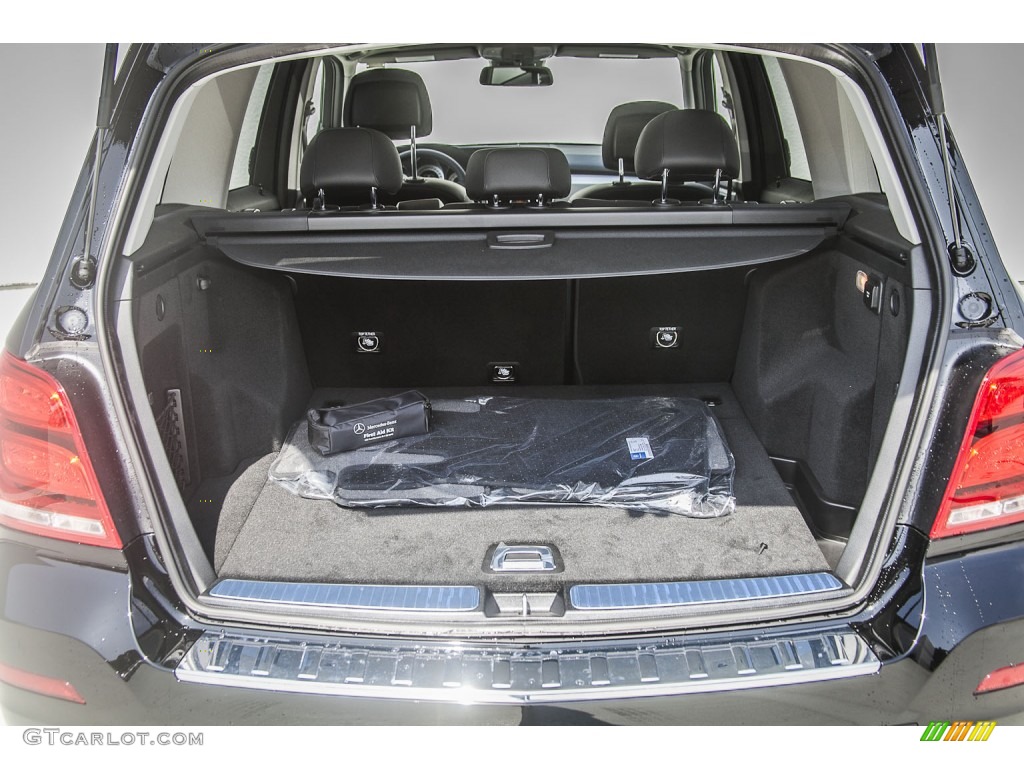 2015 Mercedes-Benz GLK 250 BlueTEC 4Matic Trunk Photos