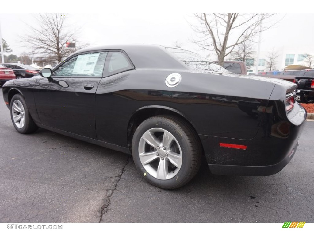 2015 Challenger SXT - Pitch Black / Black/Tungsten photo #2