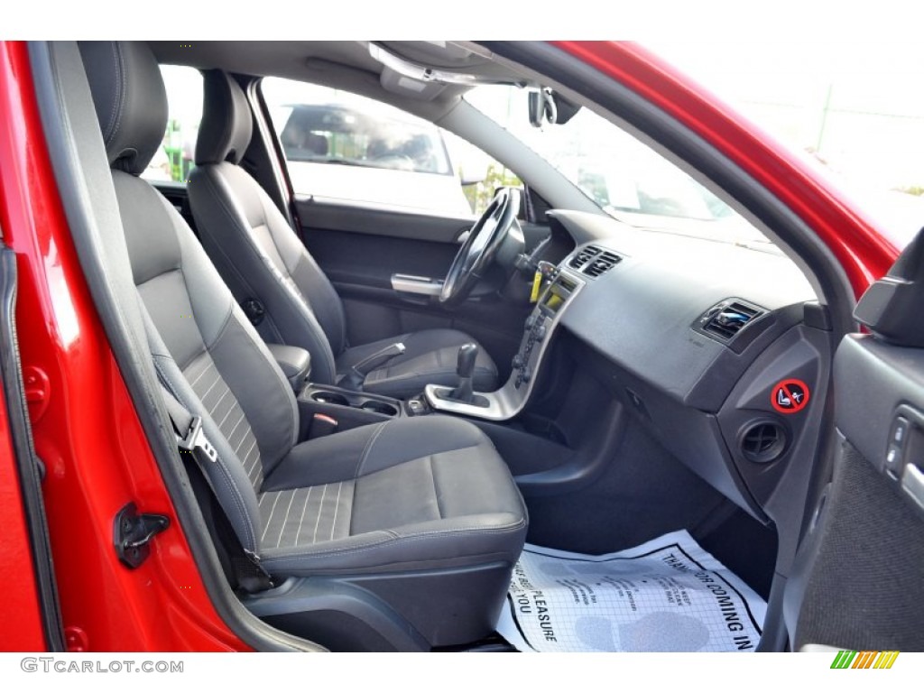 2006 Volvo S40 2.4i Interior Color Photos