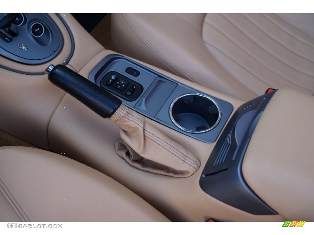 2004 Maserati Spyder Cambiocorsa Controls Photo #101893326