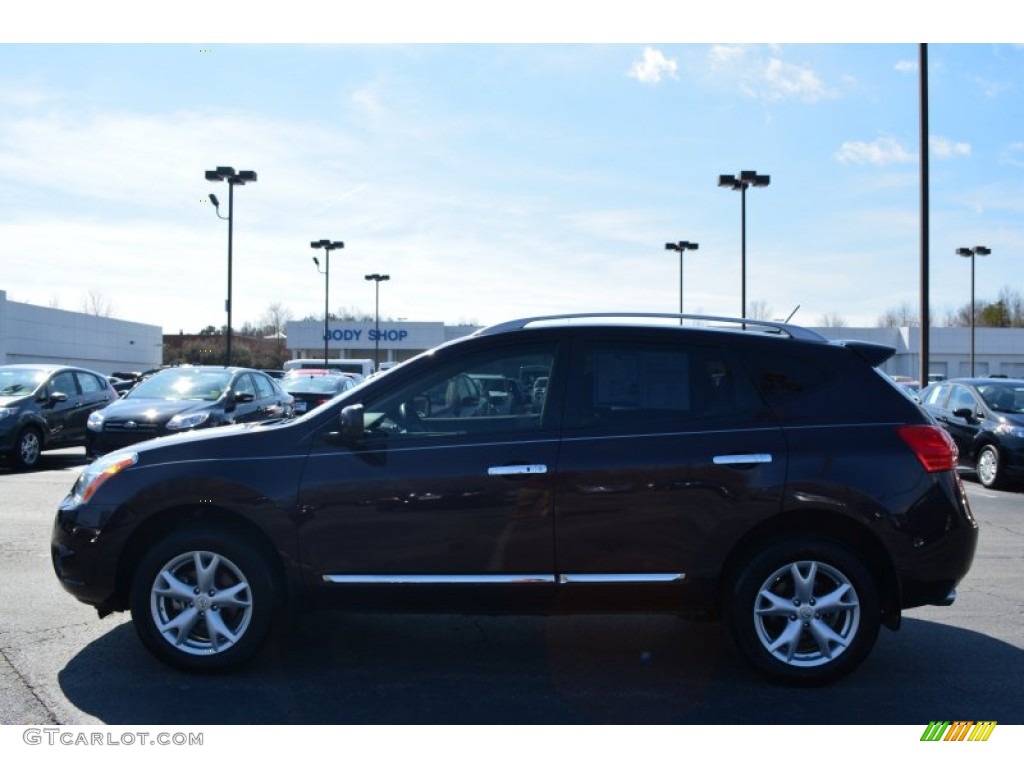 2011 Rogue SV - Cayenne Red / Gray photo #6