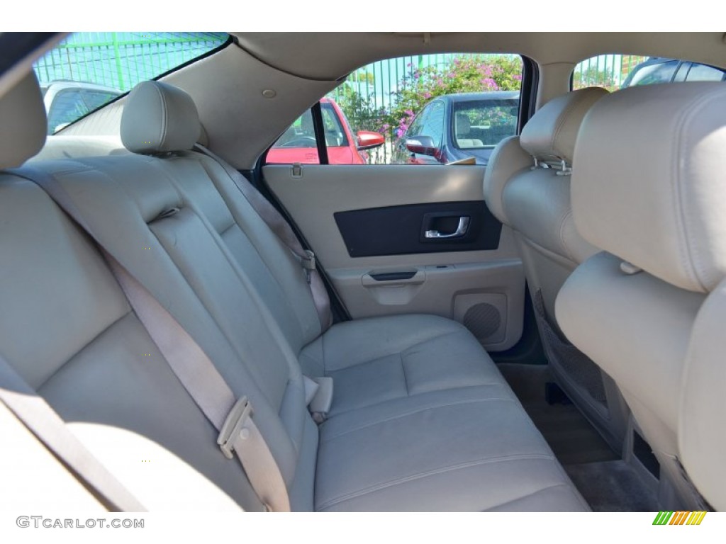 Light Neutral Interior 2005 Cadillac CTS Sedan Photo #101898786