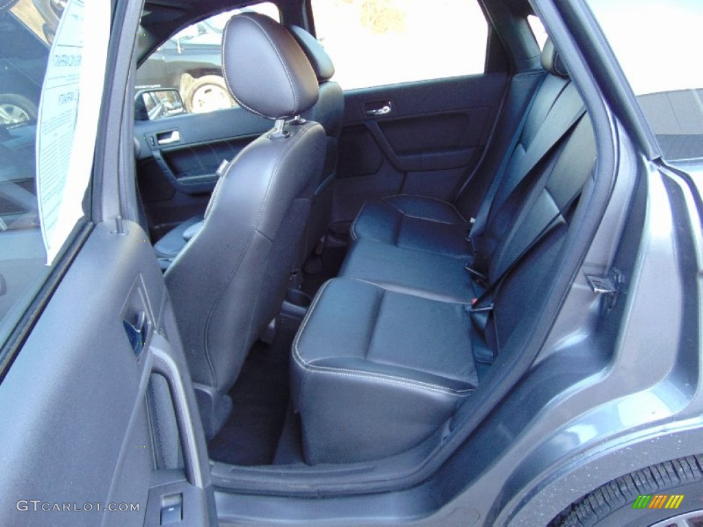 2011 Focus SES Sedan - Sterling Gray Metallic / Charcoal Black photo #22