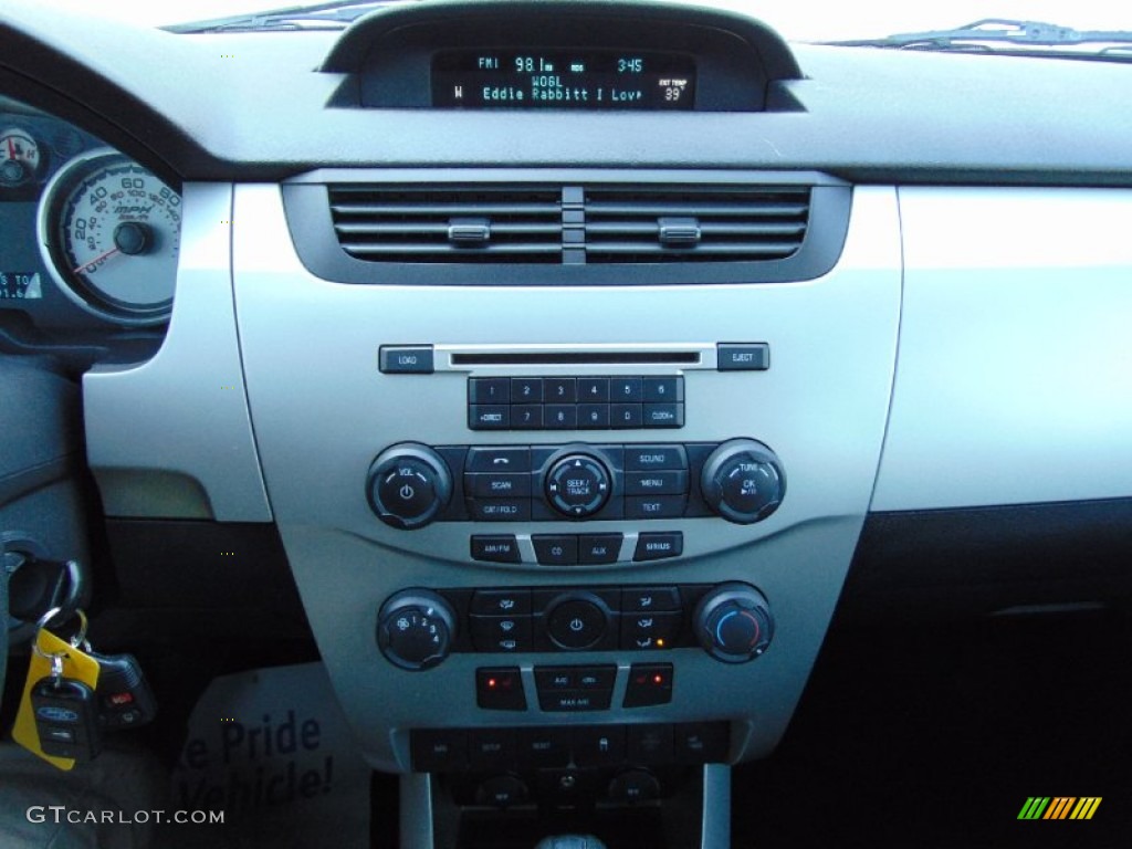 2011 Focus SES Sedan - Sterling Gray Metallic / Charcoal Black photo #25